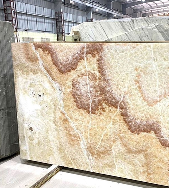 Rainbow Cream Onyx